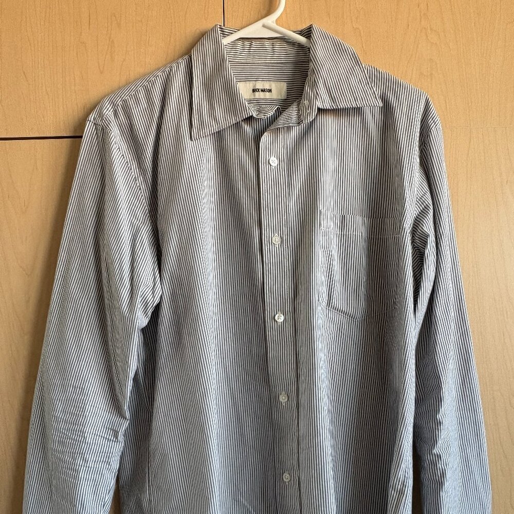 Men's Buck Mason Wornwell Dress Shirt in Blue Banker Stripe - Size Medium